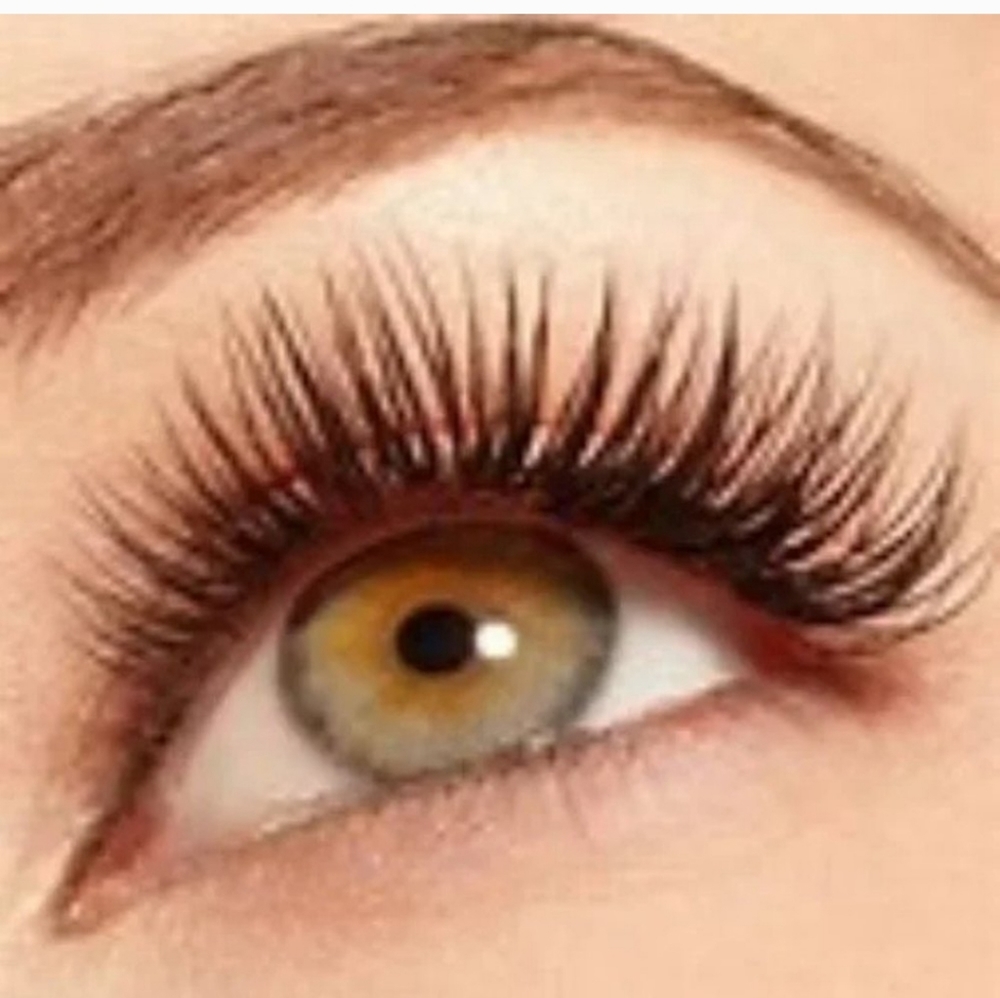 NEW Black Lashes 4 Pack Faux / False Eyelashes Natural Full Look Reusable